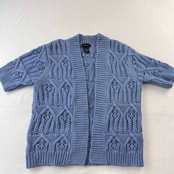 Evie Vintage Blue Eyelet Cardigan Sweater Short Sleeve Women's size Large - Picture 1 of 5